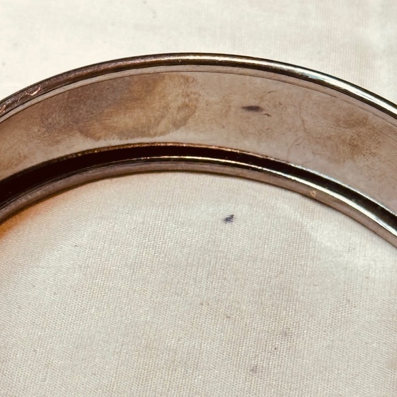 Black or Metallic Gray Metal Over Copper Bangle Bracelet - Picture 4 of 10